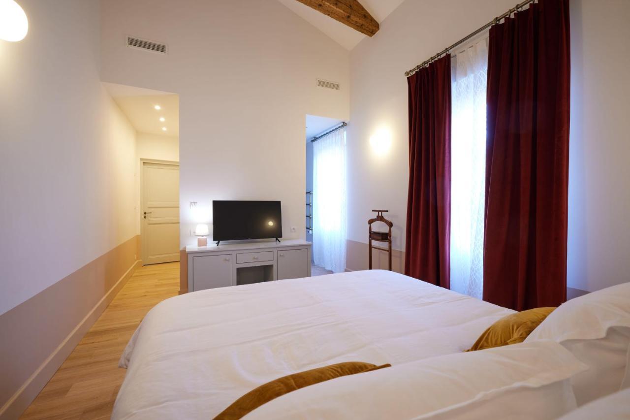 Le Clos Des Merveilles Rognes Exterior photo